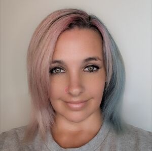 Meet your Posher, Lindsey